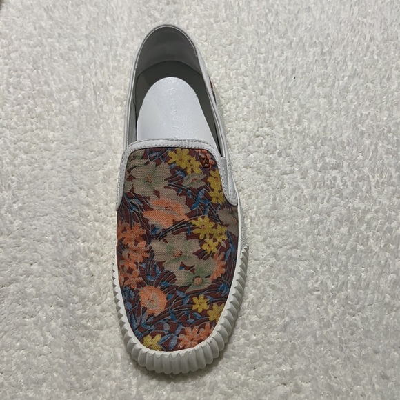 Veronica beard shoes - Picture 3 of 13